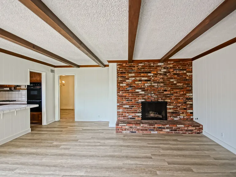 5512 Wiseburn St — Photo 18