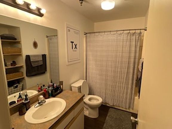 5th image of 1115 Harney St #4380523