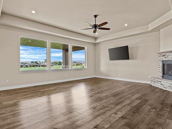 5th image of 901 San Sophia Drive