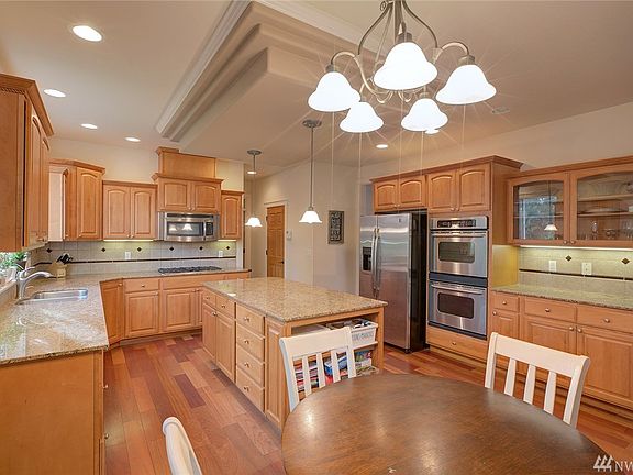 5th image of 1115 24th St NW