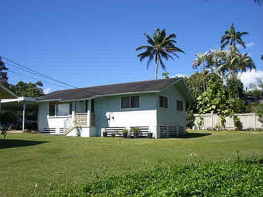 Back house 2 bed, 1.5 bath