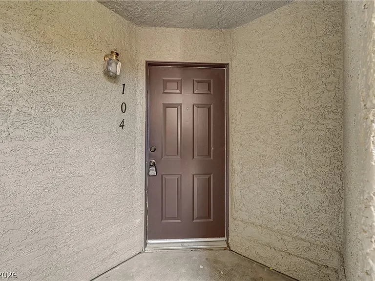 5018 S Rainbow Blvd #104 — Photo 2