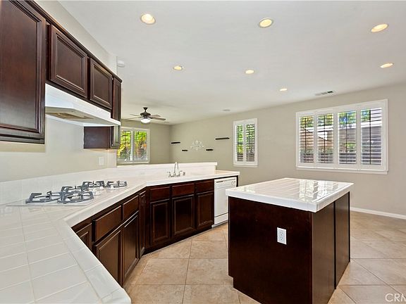 5th image of 11111 Evergreen Loop