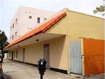 2nd image of 637 W Flagler St