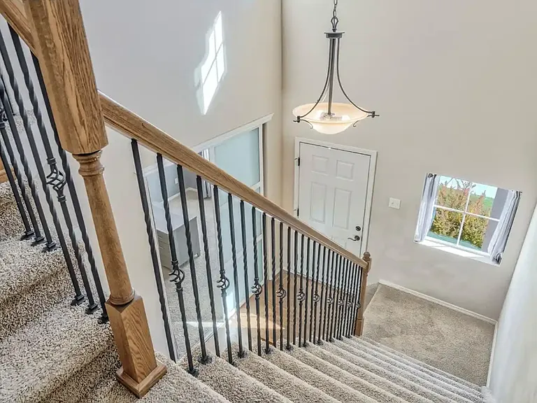 7040 Auburn Hills Ct — Photo 24