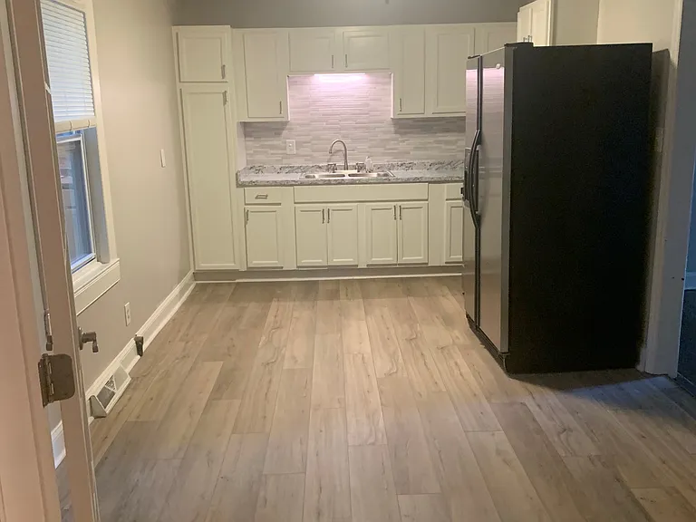 2825 Fordwood Dr — Photo 3