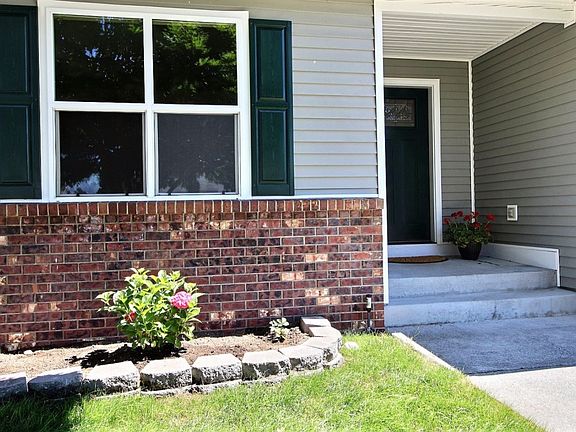 2nd image of 17221 85th Avenue Ct E