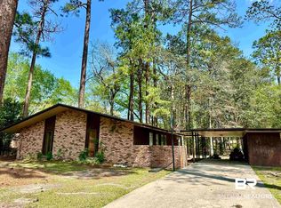 1802 Brookwood Dr, Brewton, AL 36426