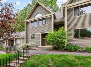 3 River Mead #3, Avon, CT 06001