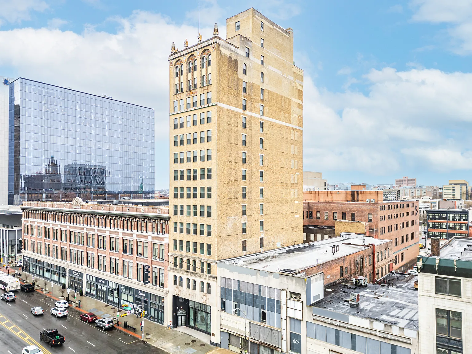 The Griffith Building — Photo 1