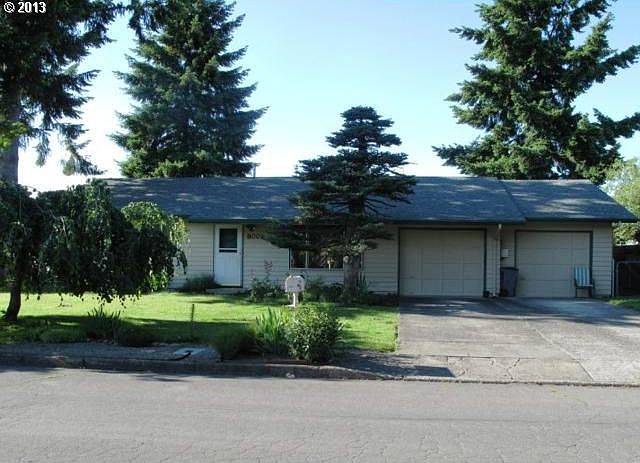 1st image of 8006 NE 27th St