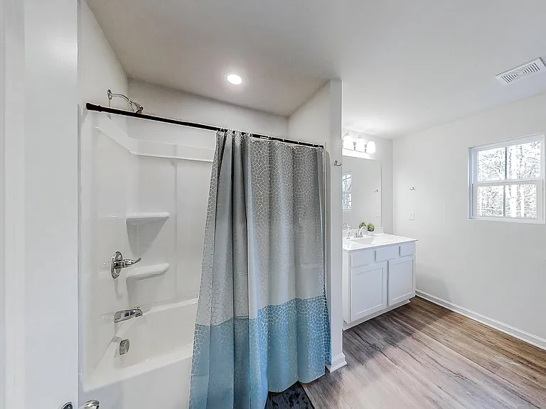 Lotus Ave NW — Photo 4