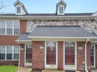 33562 Utica Rd, Fraser, MI 48026