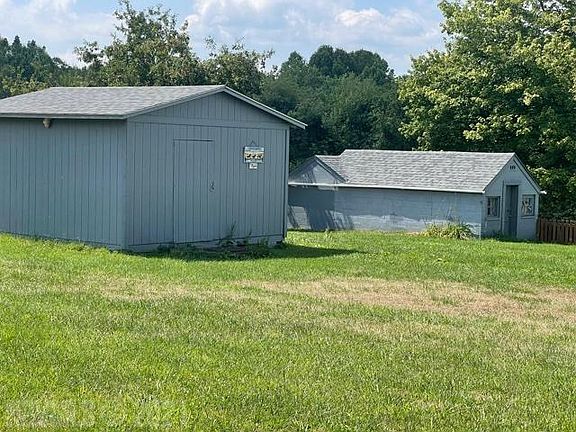 5th image of 71 Maryland Dr