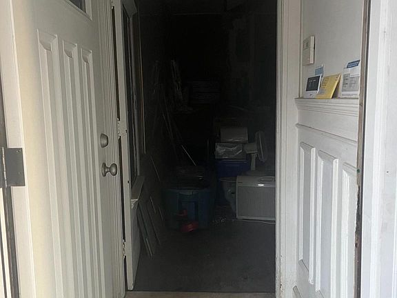 2nd image of 3825 N Smedley St