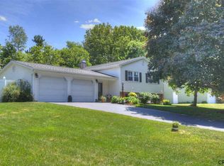 28 Briarwood Rd, Loudonville, NY 12211