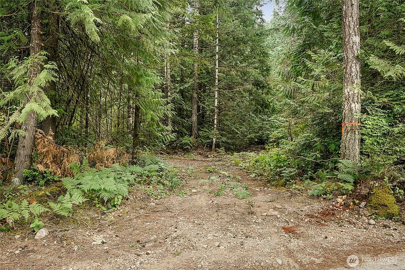 4th image of 1171 W Camp Sundown Road