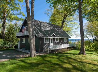 680 Pine St, Harbor Springs, MI 49740