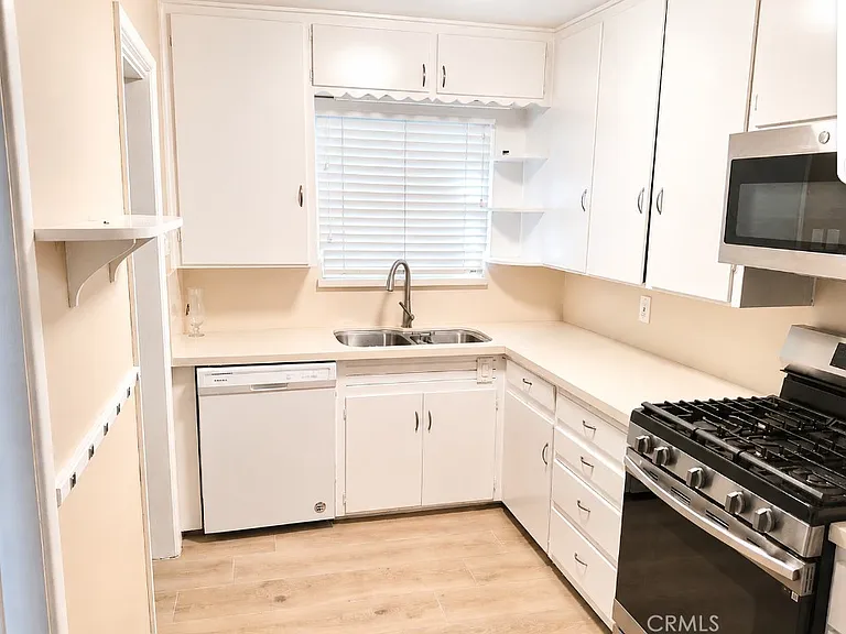 6735 Yellowstone Dr #A — Photo 10