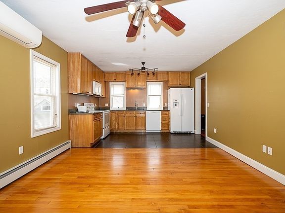 5th image of 134 Baker St