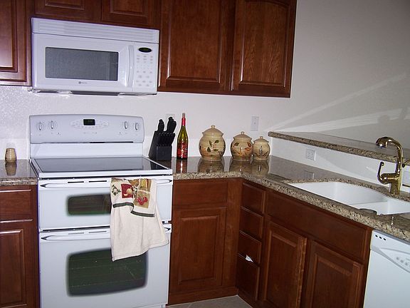 kitchen with microwave