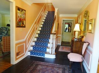 6019 Innes Trace Rd, Louisville, KY 40222