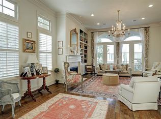4725 Oakshire Dr APT B, Houston, TX 77027