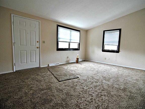 2nd image of 4085 Kimberly Dr