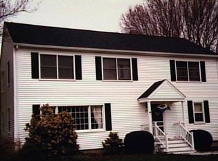 350 Edward St, Fairfield, CT 06430