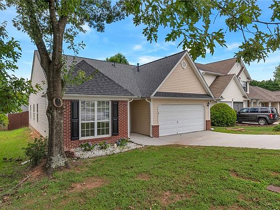 3rd image of 2513 Laurelfield Dr