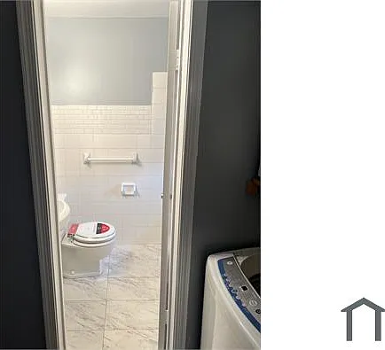 2046 Fort Davis St SE #201 — Photo 6