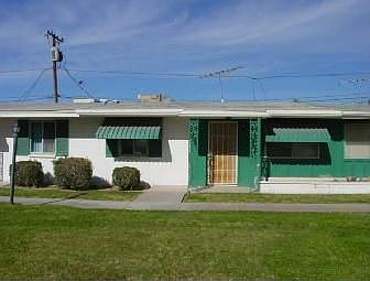 1st image of 10304 W Oakmont Dr