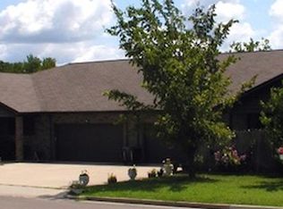 1427 Commercial Dr, Rolla, MO