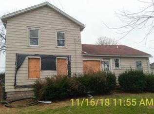 8415 Airport Rd, Morris, IL 60450