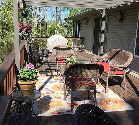 Deck