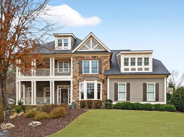 5878 Deer Crossing Dr, Sugar Hill, GA 30518