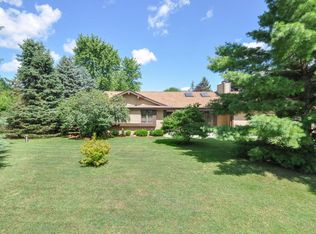 W367S9700 Charnwood Ln, Eagle, WI 53119