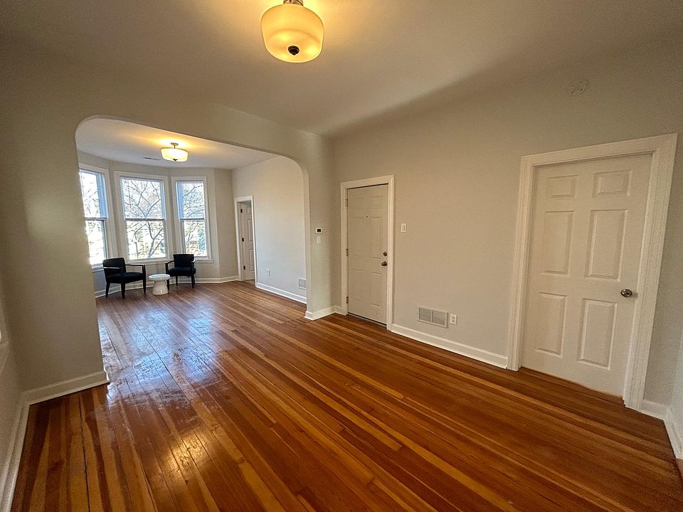 1st image of 1811 N Kedzie Ave Unit 1