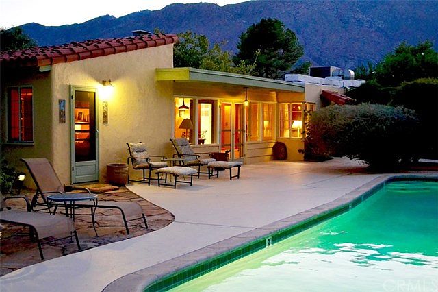 1st image of 1066 E San Jacinto Way