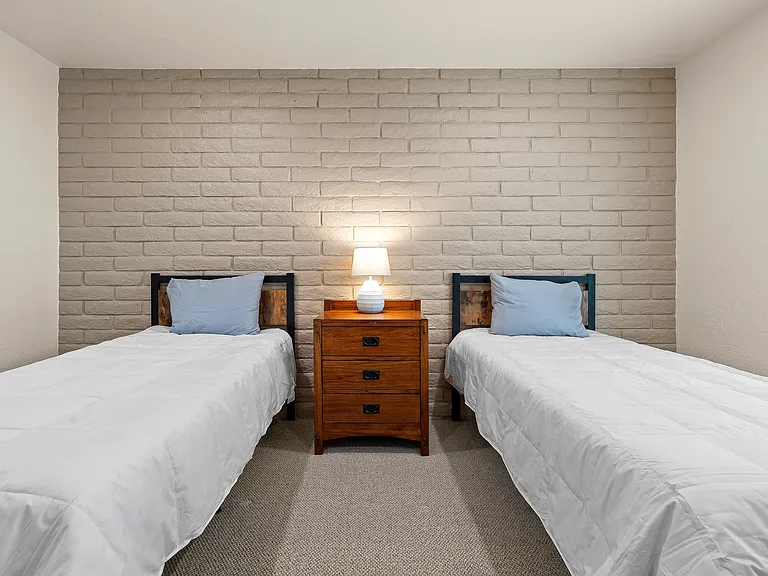 4525 E Camino De Oro — Photo 37