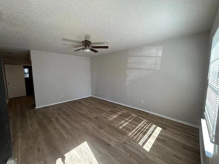 2809 North Hwy #175-108 — Photo 10