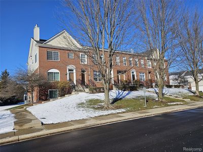 42627 Park Crescent Dr #36, Sterling Heights, MI, 48313