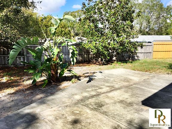 3rd image of 306 Meadow Hills Ct