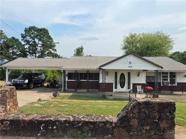 312 Hill St, Ola, AR 72853
