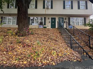 1704 Cotton St, Reading, PA 19606