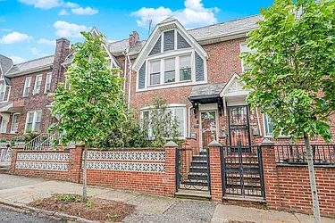 138 Wakeman Place