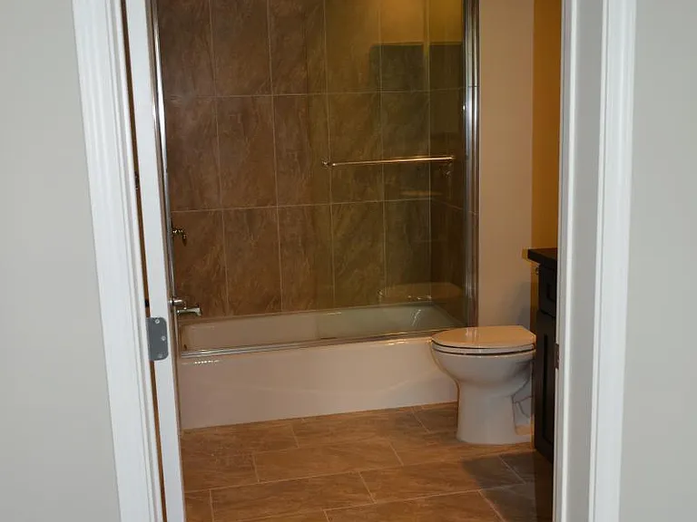 11210 Peach Grove St #204 — Photo 24