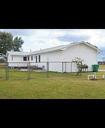 4th image of 1533 Winfred Rd