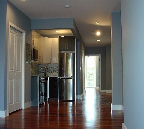 4th image of 21-34 Broadway #5H