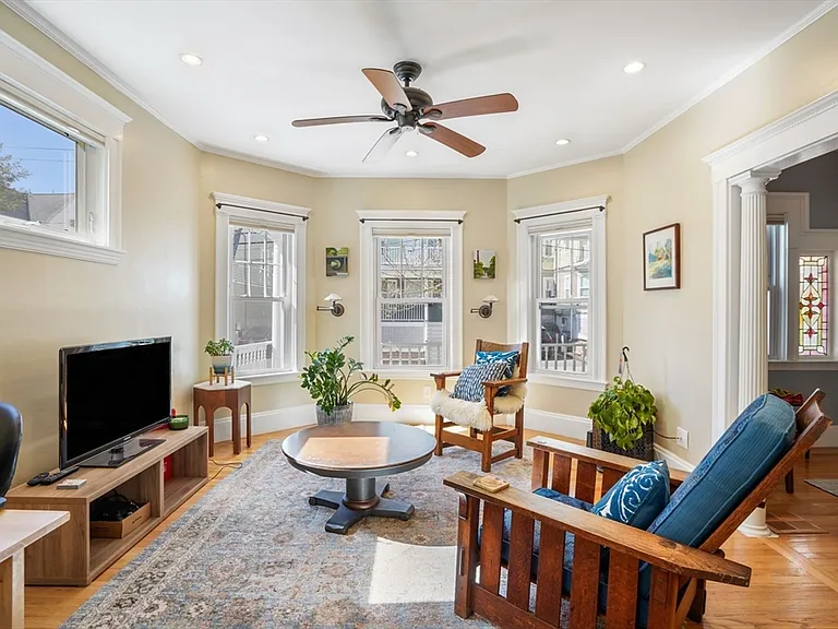 67 Ossipee Rd #1 — Photo 4